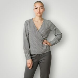 Adrianna Papell Top Womens L Wrap Front Striped Blouse Flattering V-neckline New